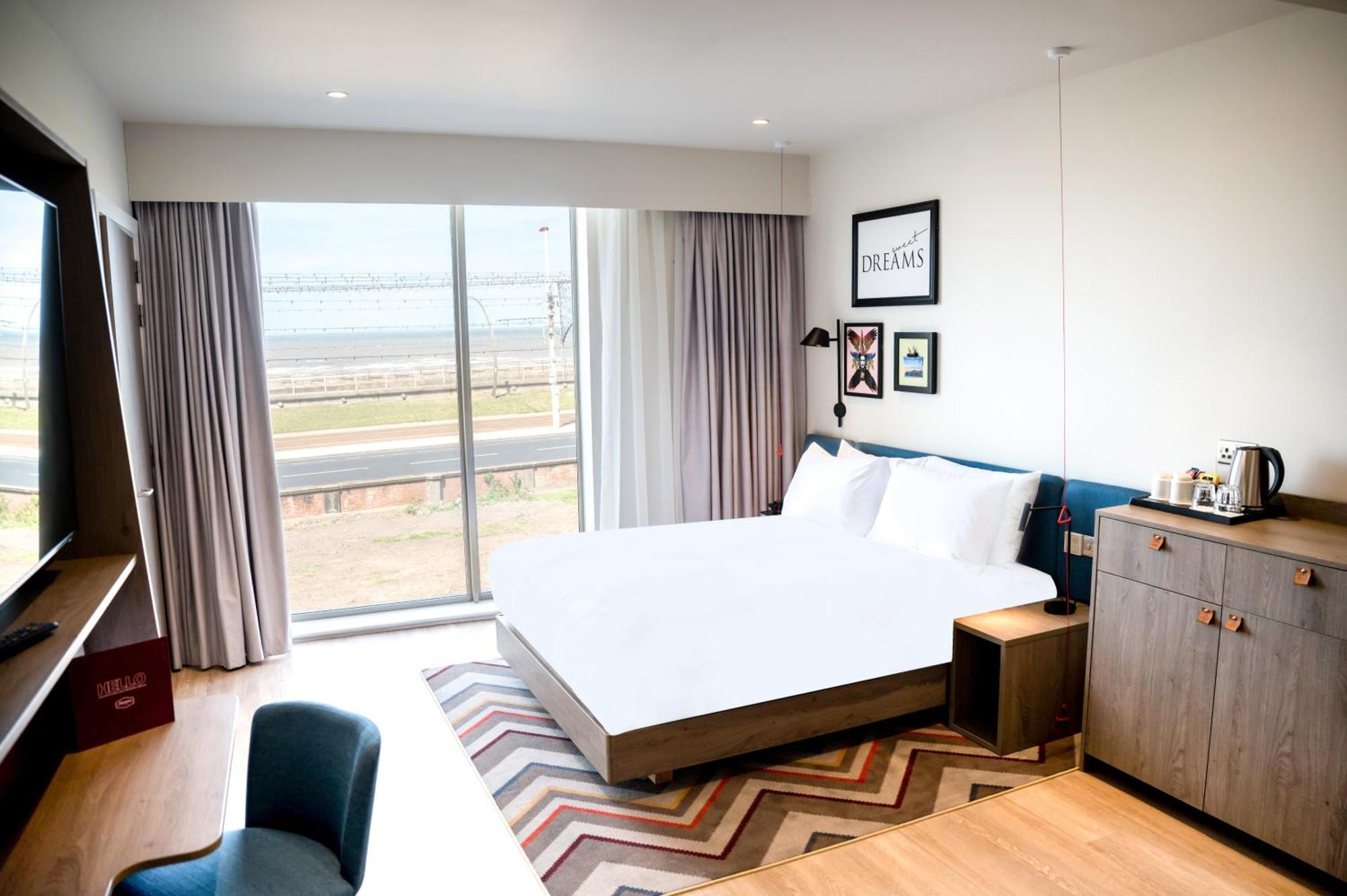Hampton By Hilton Блекпул Екстериор снимка
